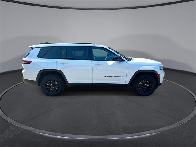 used 2024 Jeep Grand Cherokee L car, priced at $32,604