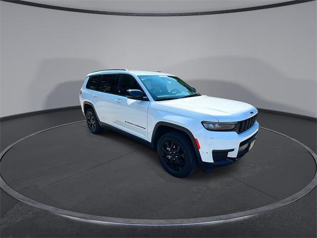 used 2024 Jeep Grand Cherokee L car, priced at $32,604