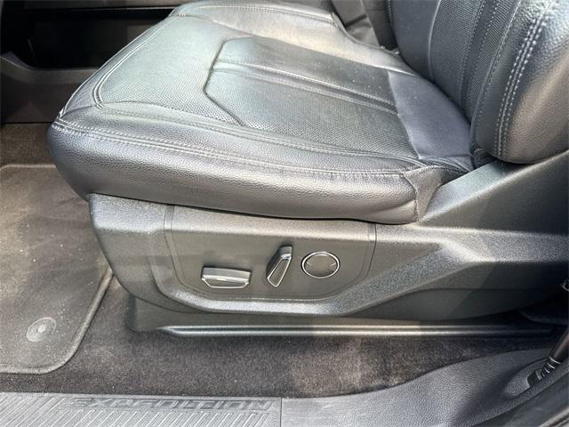 used 2019 Ford Expedition car, priced at $31,960