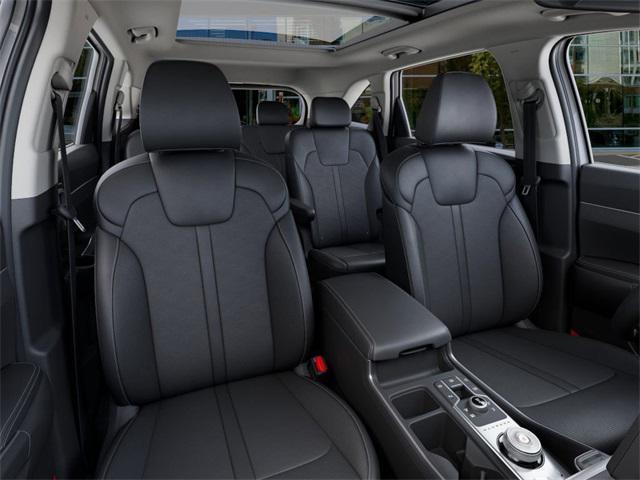 new 2025 Kia Sorento Hybrid car, priced at $43,393