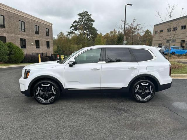 used 2024 Kia Telluride car, priced at $39,280