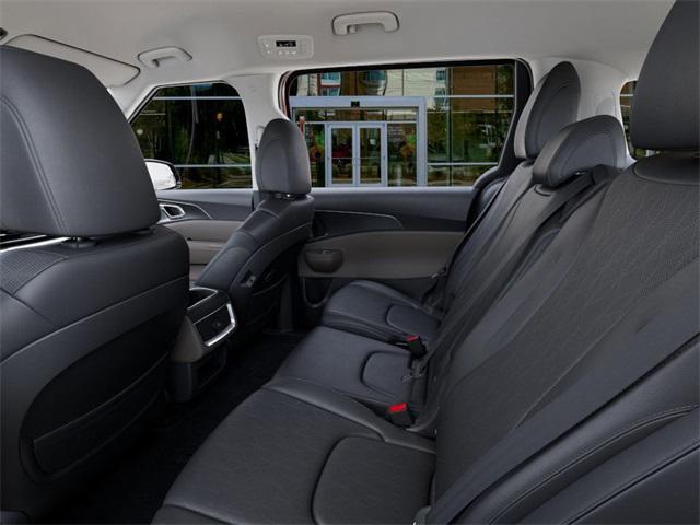 new 2025 Kia Carnival car, priced at $39,758