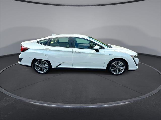 used 2018 Honda Clarity Plug-In Hybrid car, priced at $18,317