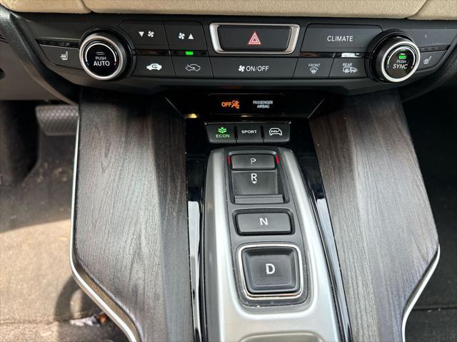 used 2018 Honda Clarity Plug-In Hybrid car, priced at $18,317