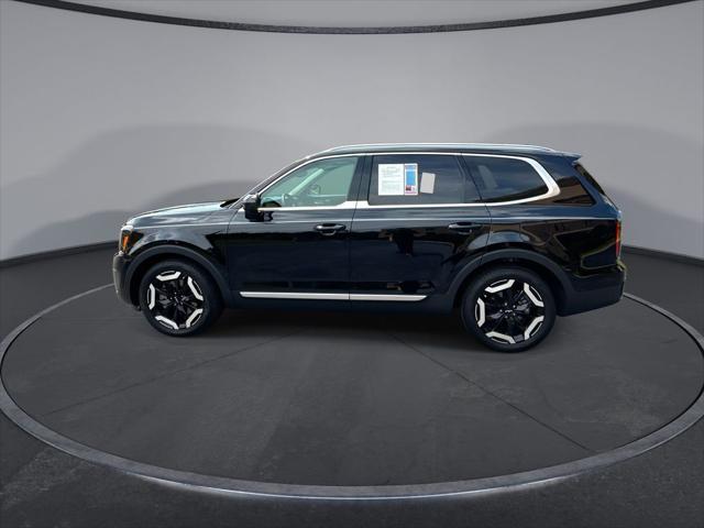 used 2024 Kia Telluride car, priced at $39,420