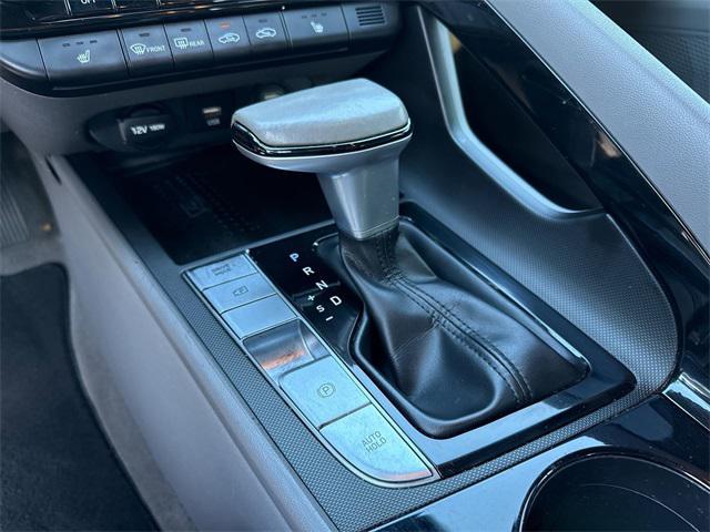 used 2021 Hyundai Elantra car, priced at $15,317