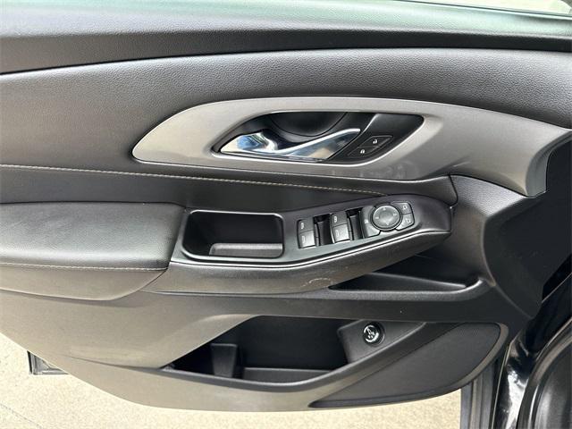 used 2020 Chevrolet Traverse car, priced at $20,713