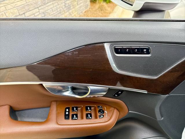 used 2019 Volvo XC90 car, priced at $22,147