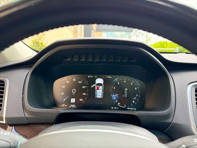 used 2019 Volvo XC90 car, priced at $22,147