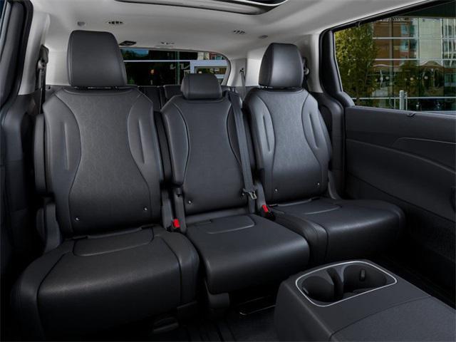 new 2026 Kia Carnival Hybrid car, priced at $51,770