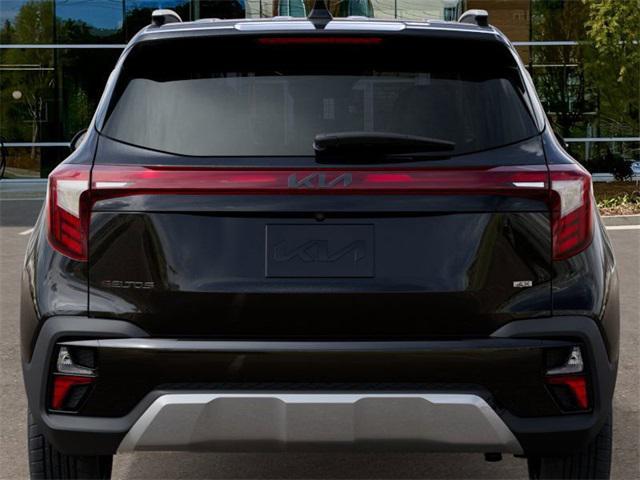 new 2025 Kia Seltos car, priced at $30,302