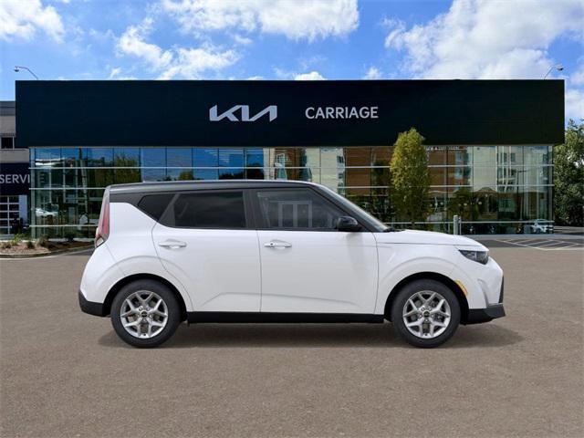 new 2025 Kia Soul car, priced at $24,004