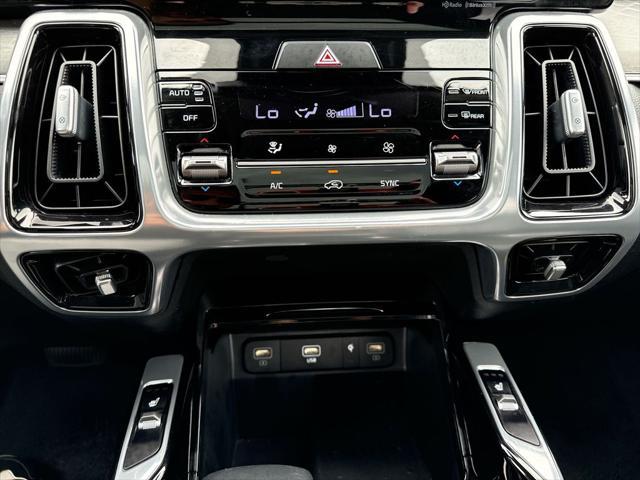 used 2023 Kia Sorento car, priced at $34,787