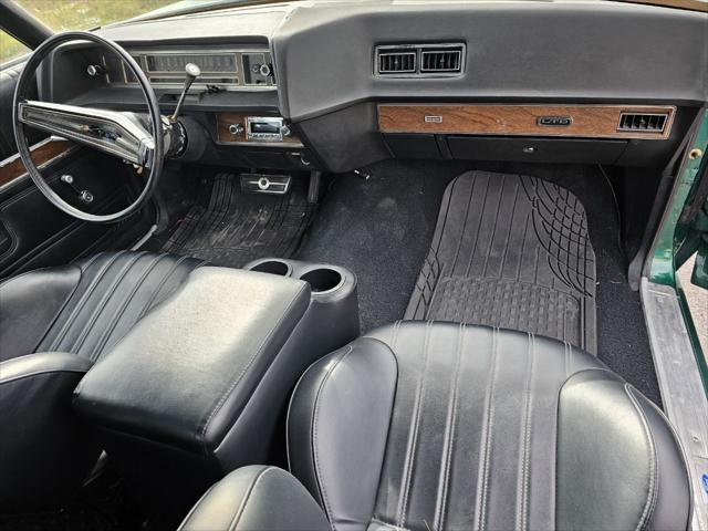 used 1972 Ford LTD car, priced at $13,950