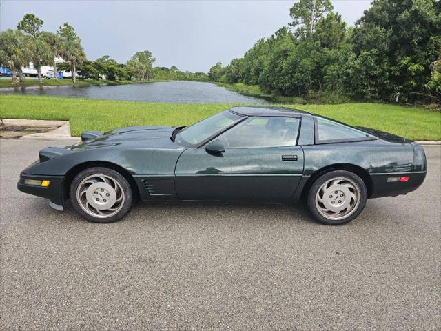 used 1995 Chevrolet Corvette car, priced at $10,750