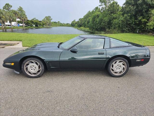 used 1995 Chevrolet Corvette car, priced at $10,750