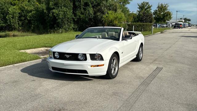 used 2006 Ford Mustang car, priced at $13,450