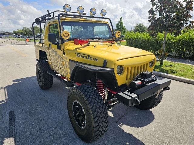 used 2001 Jeep Wrangler car, priced at $19,650