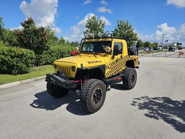 used 2001 Jeep Wrangler car, priced at $19,650