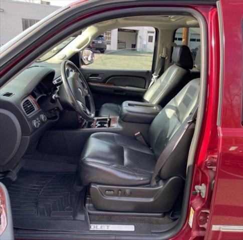 used 2009 Chevrolet Suburban car, priced at $23,750