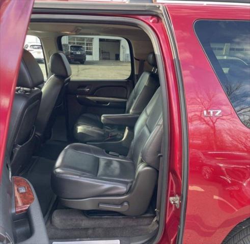 used 2009 Chevrolet Suburban car, priced at $23,750