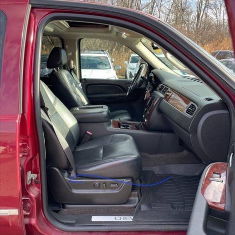 used 2009 Chevrolet Suburban car, priced at $23,750