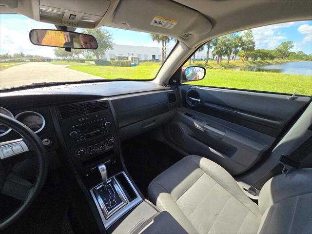 used 2005 Dodge Magnum car, priced at $15,750