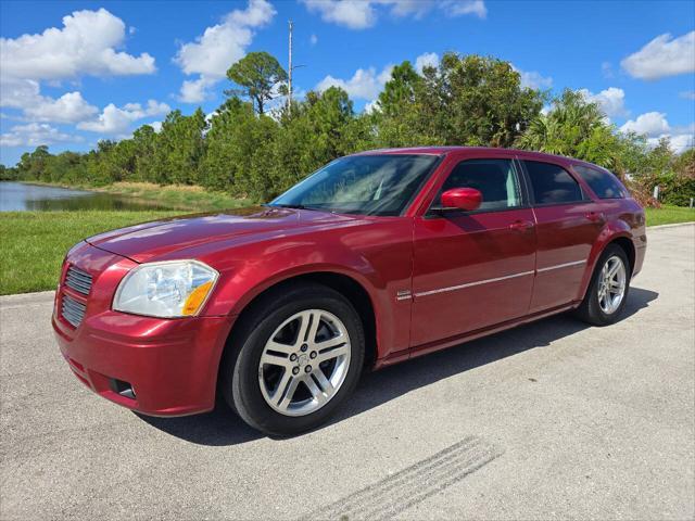 used 2005 Dodge Magnum car, priced at $15,750