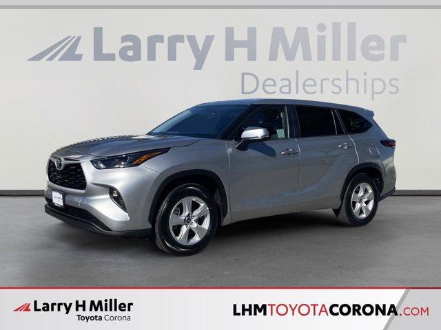 used 2024 Toyota Highlander car, priced at $38,993