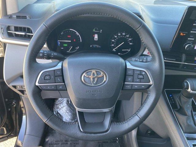 used 2024 Toyota Sienna car, priced at $51,991