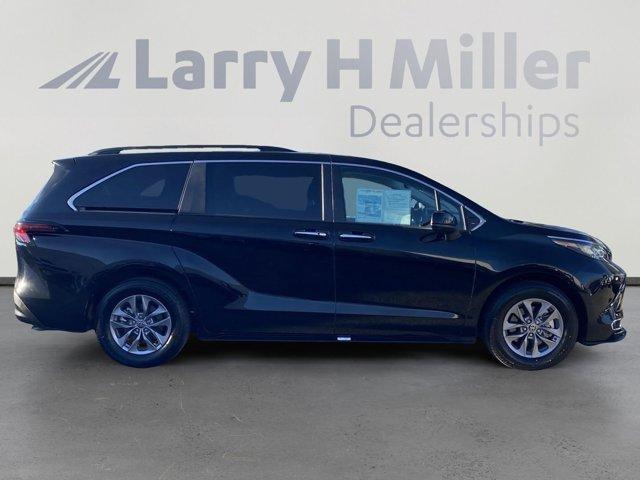 used 2024 Toyota Sienna car, priced at $51,991