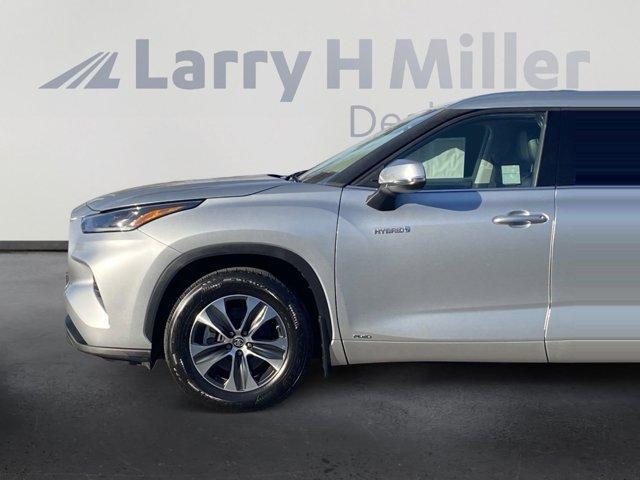 used 2021 Toyota Highlander Hybrid car, priced at $35,992