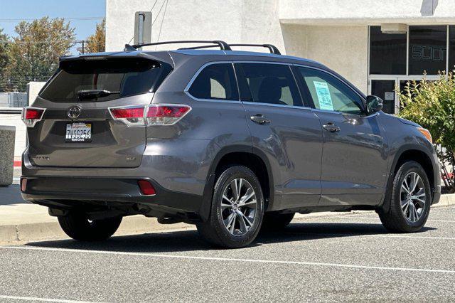 used 2016 Toyota Highlander car, priced at $18,263