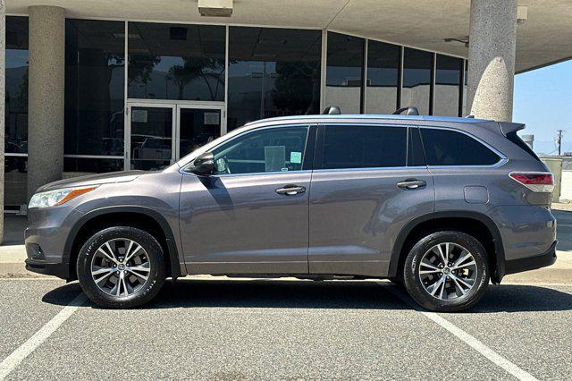 used 2016 Toyota Highlander car, priced at $18,263