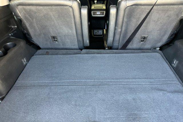 used 2016 Toyota Highlander car, priced at $18,263
