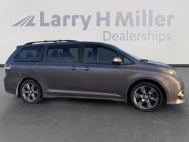 used 2017 Toyota Sienna car, priced at $22,994