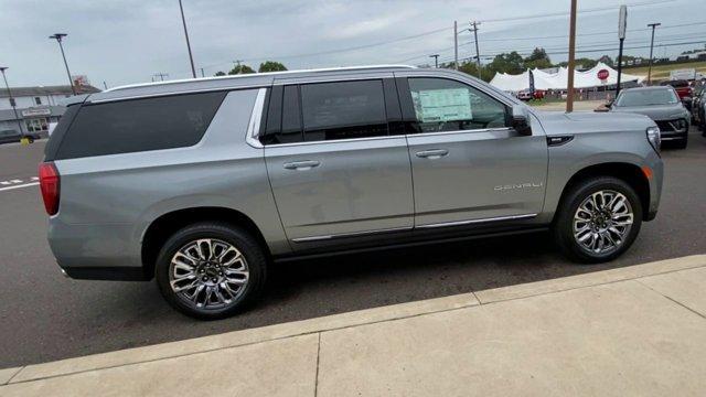 new 2024 GMC Yukon XL car, priced at $101,495