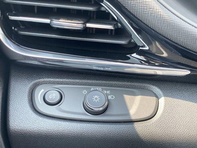 new 2025 Buick Envista car, priced at $30,545