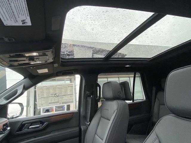 new 2025 GMC Yukon car