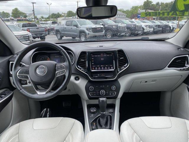 used 2019 Jeep Cherokee car, priced at $20,195