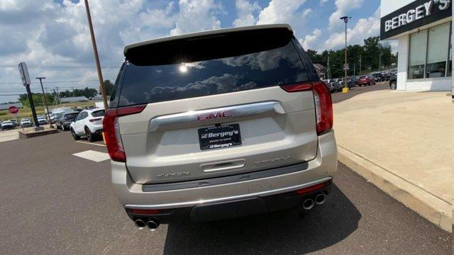 new 2024 GMC Yukon car