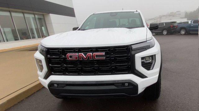 new 2024 GMC Canyon car