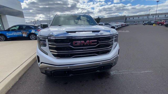 new 2025 GMC Sierra 1500 car, priced at $67,175