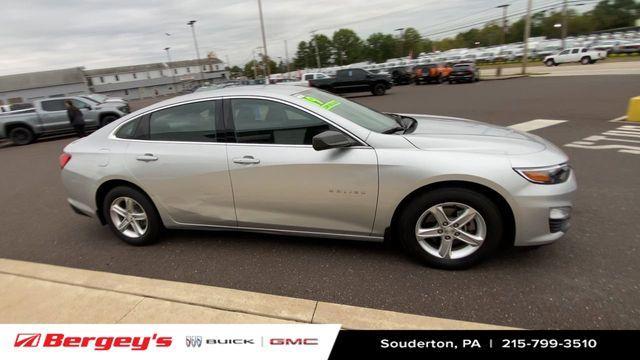 used 2019 Chevrolet Malibu car, priced at $17,595
