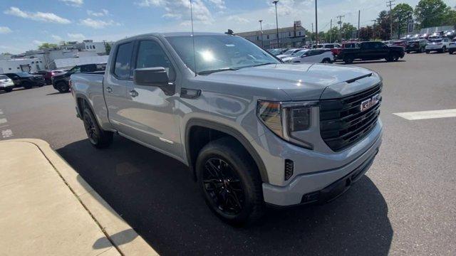 new 2024 GMC Sierra 1500 car, priced at $50,995