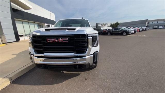 new 2025 GMC Sierra 2500 car, priced at $54,640