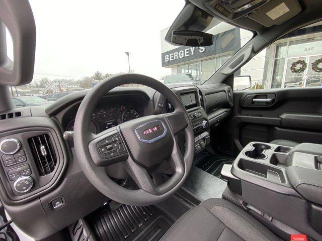 new 2025 GMC Sierra 1500 car, priced at $46,640