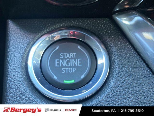 new 2025 Buick Envista car, priced at $29,335