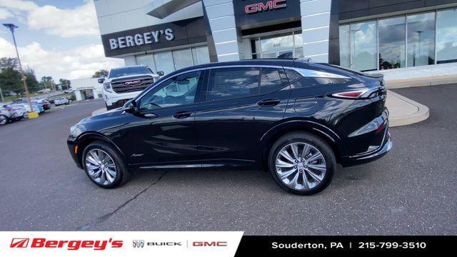 new 2025 Buick Envista car, priced at $29,335