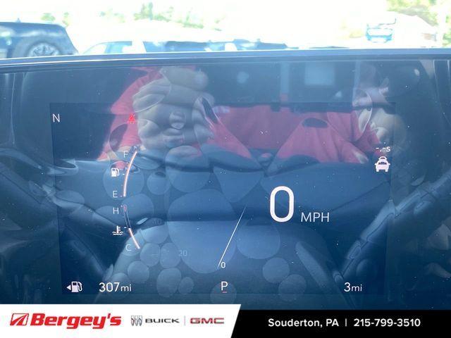 new 2025 Buick Envista car, priced at $29,335